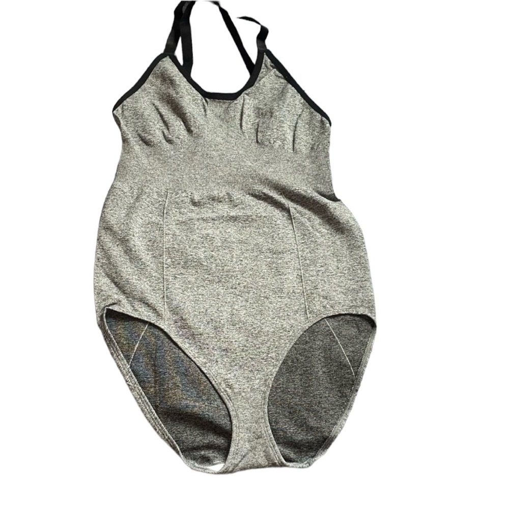 Itzon Women’s Gray One Piece Bodysuit With Crossover Adjustable Straps One Size